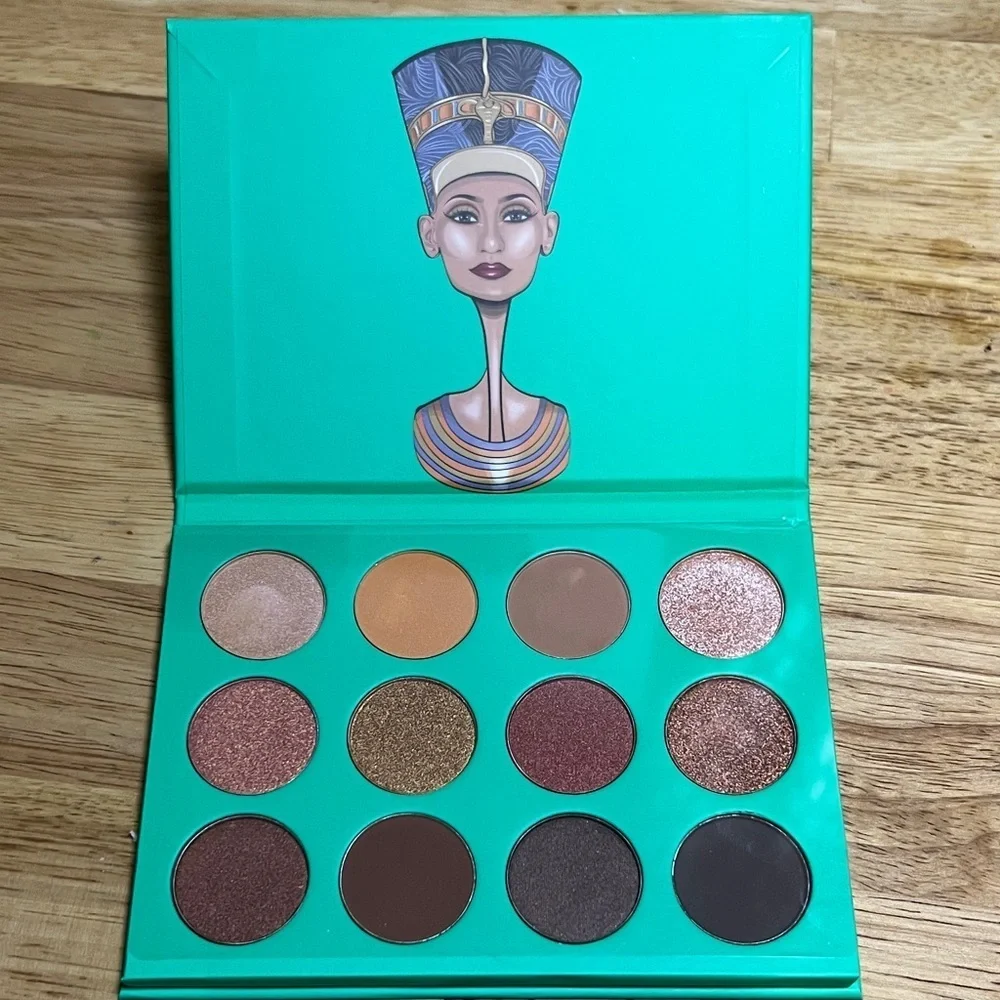 Juvia's Place The Nubian Palette with Teal Cover
